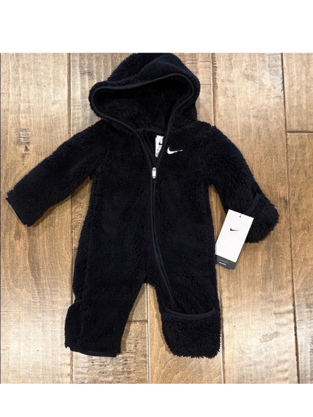 Nike Cozy Black Fleece Footie